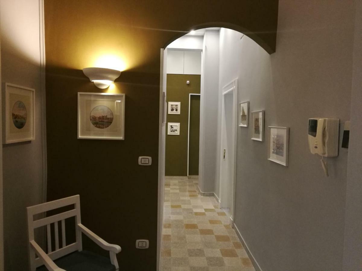 B&B Marange Naples Exterior photo